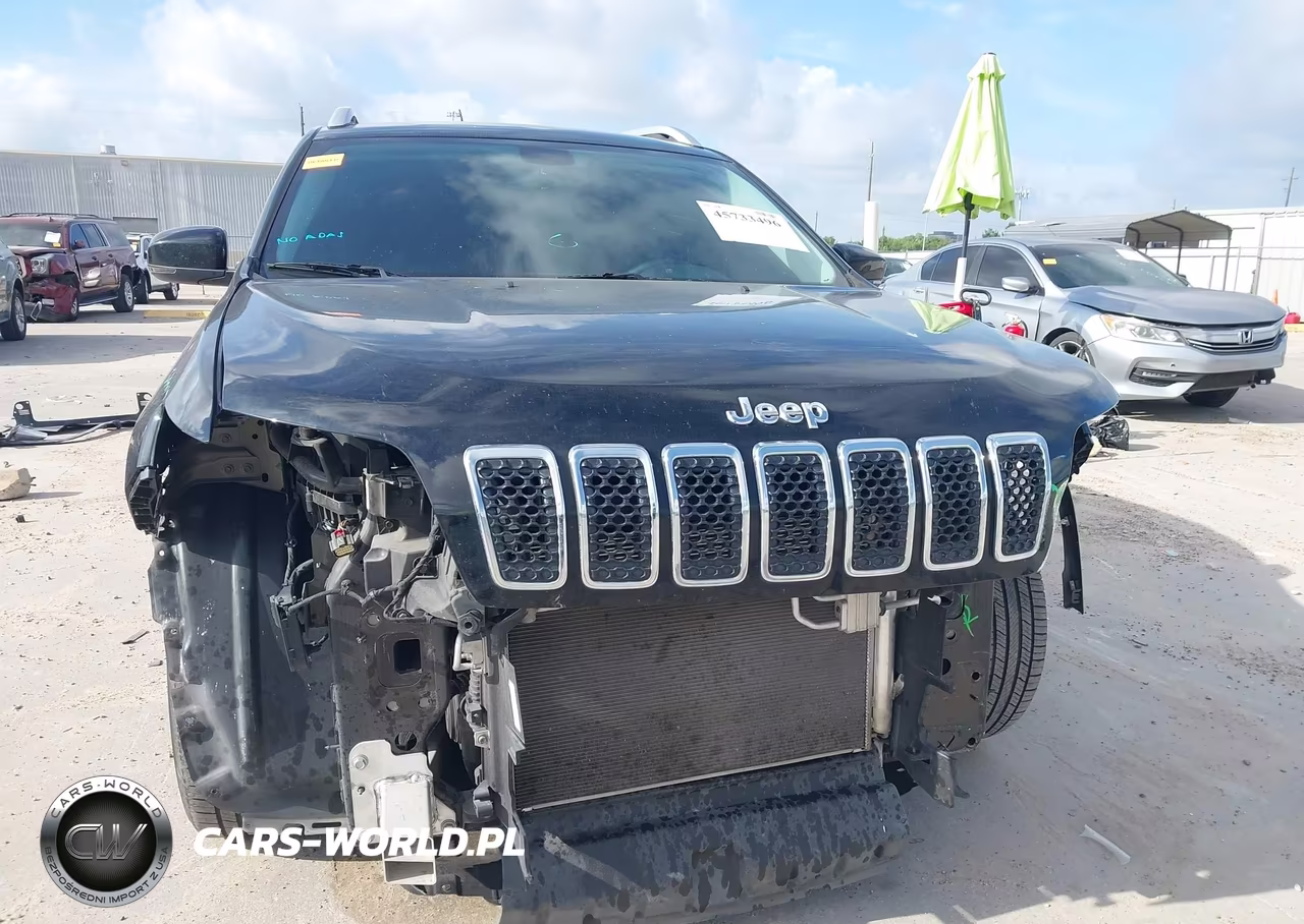 2019 Jeep Cherokee Latitude Plus Fwd VIN:1C4PJLLB7KD403253 - 13