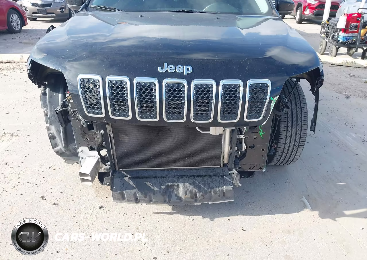 2019 Jeep Cherokee Latitude Plus Fwd VIN:1C4PJLLB7KD403253 - 6