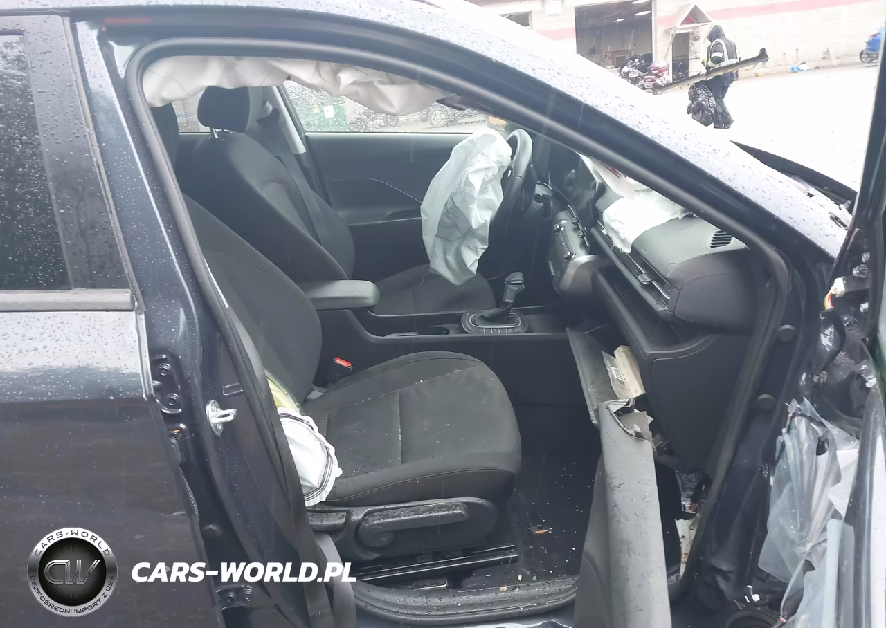 2025 Hyundai Kona Sel VIN:KM8HB3AB2SU301889 - 5