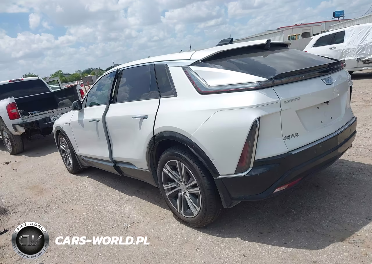 2024 Cadillac Lyriq Luxury W-1Sd VIN:1GYKPRRK8RZ111234 - 3
