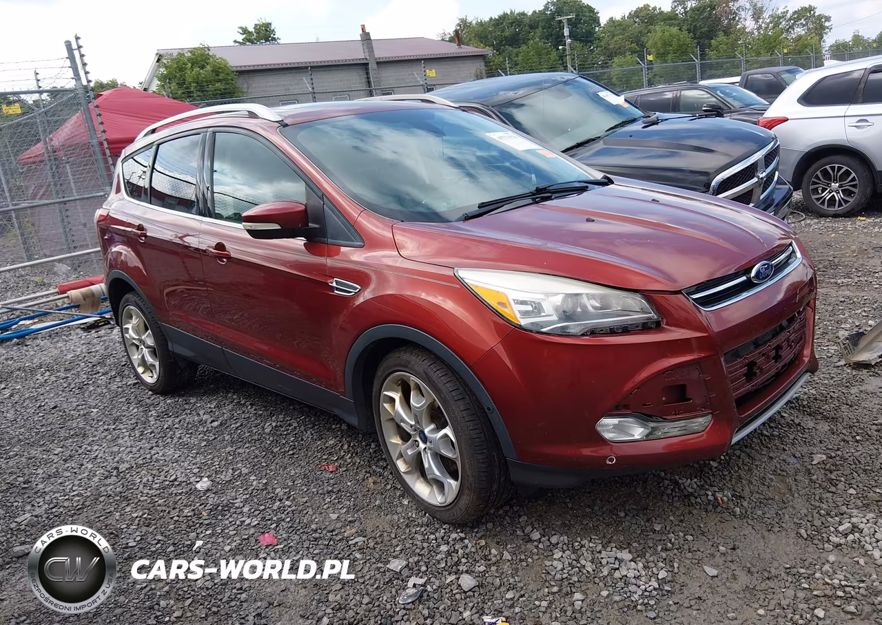 2015 Ford Escape Titanium – zdjęcie 1 z 16