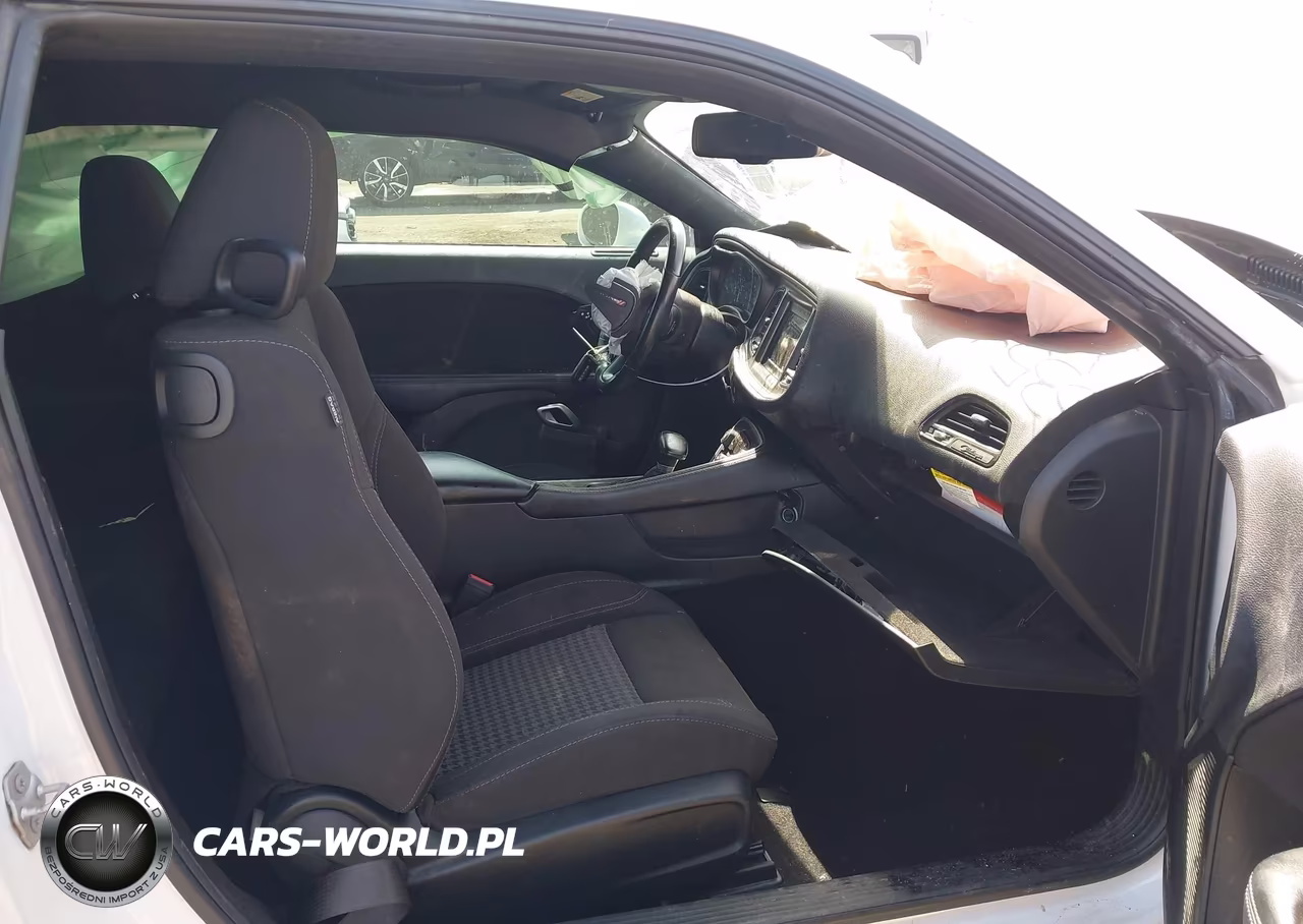 2021 Dodge Challenger Sxt VIN:2C3CDZAGXMH555822 - 5