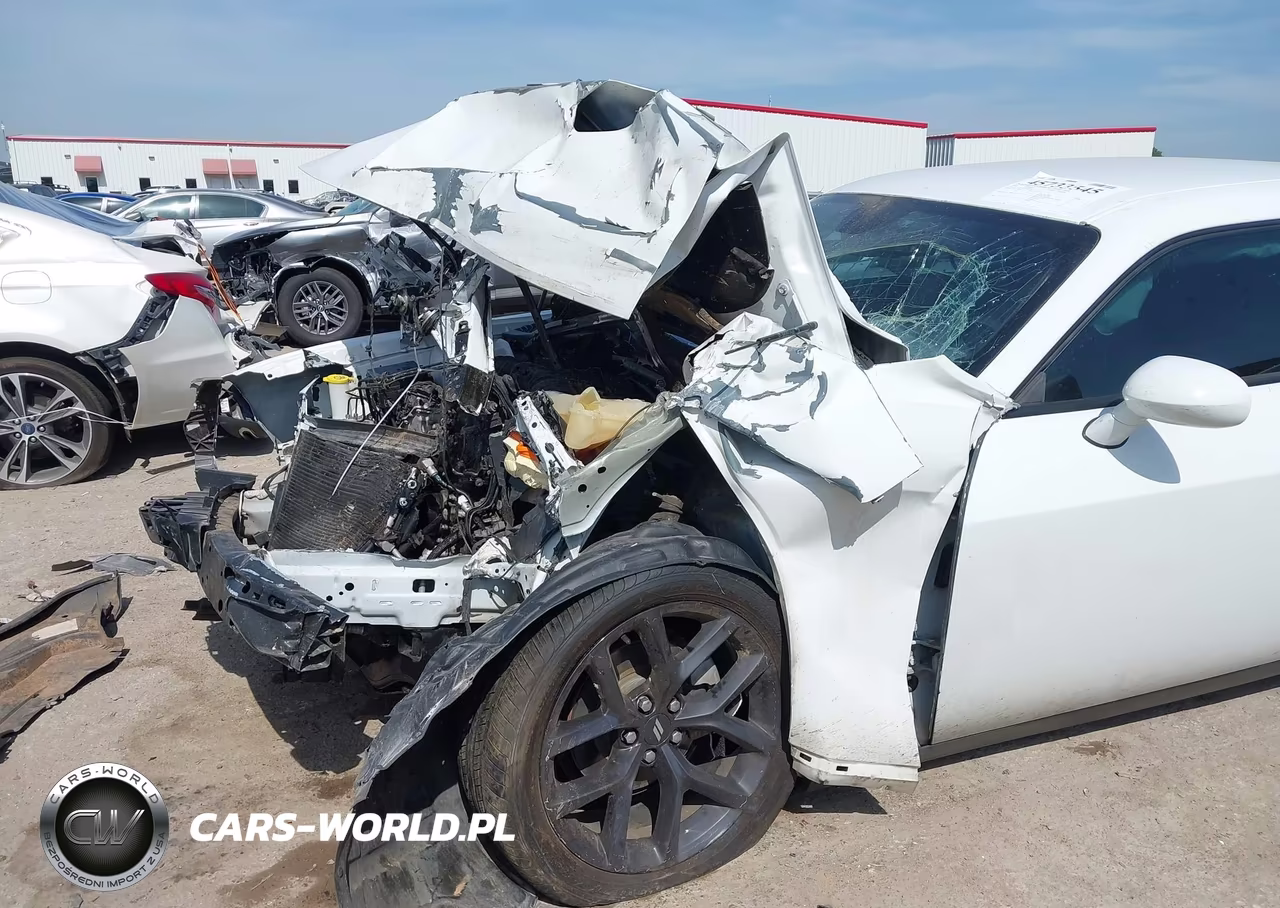 2021 Dodge Challenger Sxt VIN:2C3CDZAGXMH555822 - 6