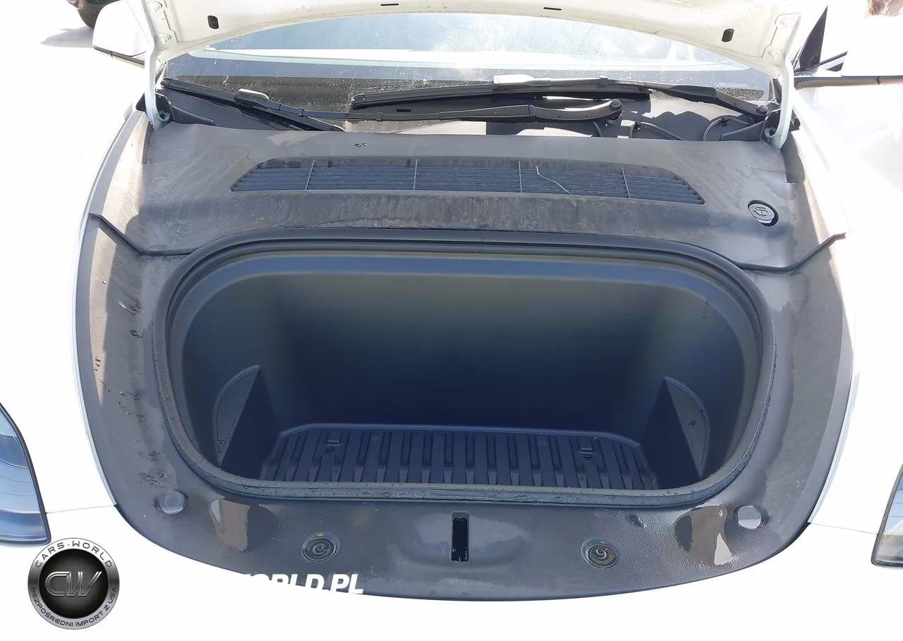 2024 Tesla Model Y Long Range Single Motor Rear-Wheel Drive-Rwd VIN:7SAYGDED9RF083429 - 10