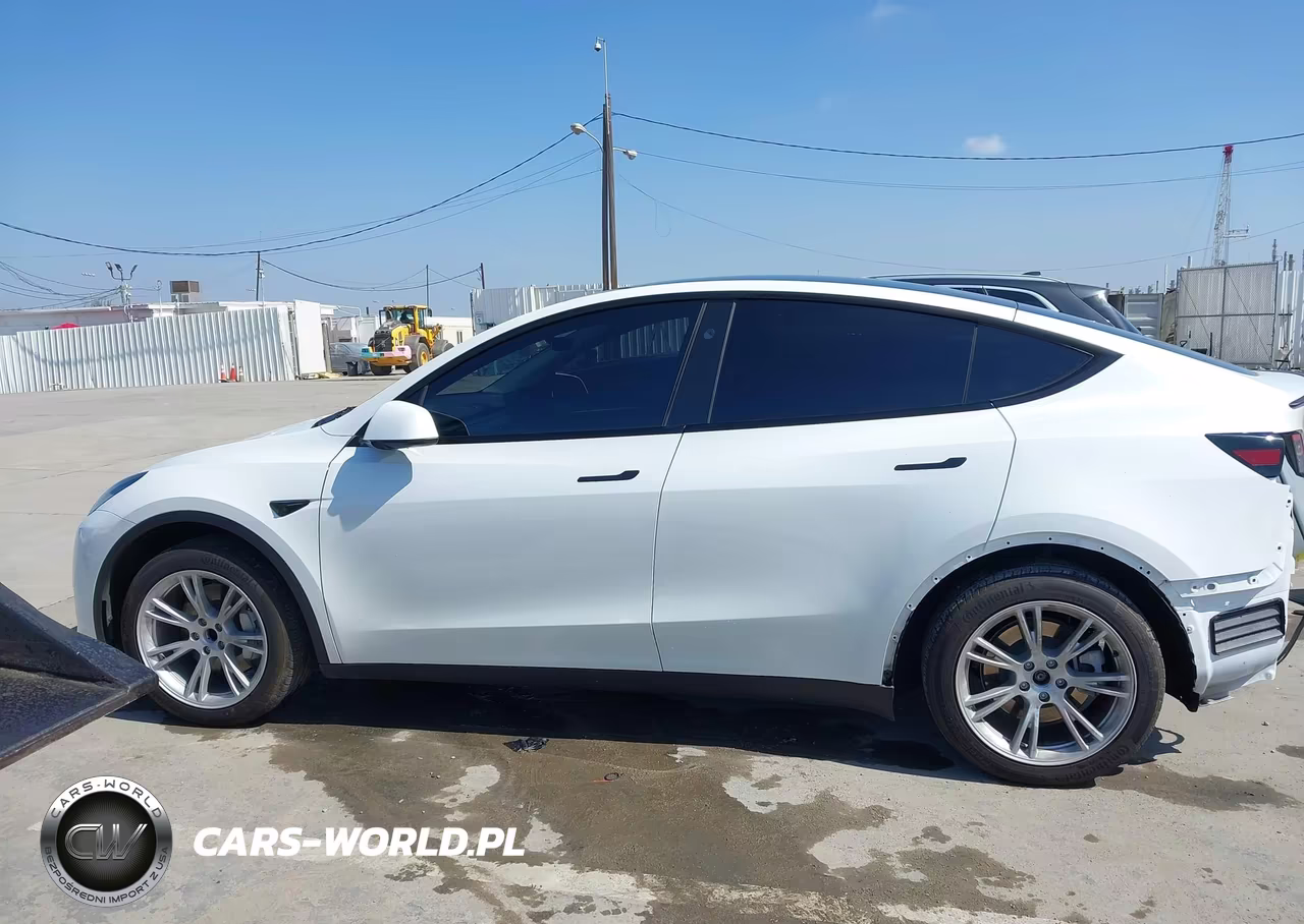 2024 Tesla Model Y Long Range Single Motor Rear-Wheel Drive-Rwd VIN:7SAYGDED9RF083429 - 15