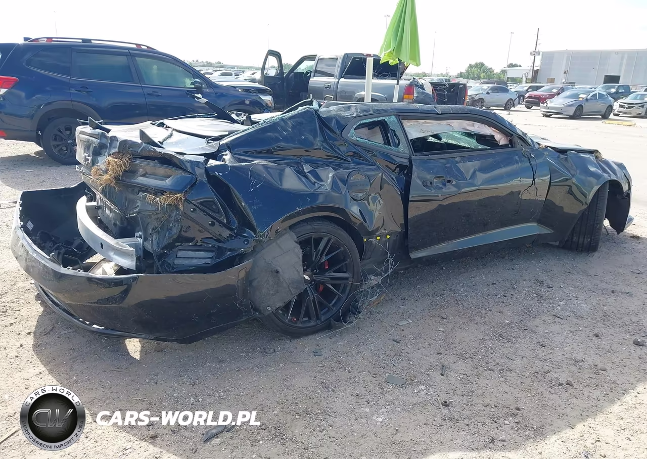 2017 Chevrolet Camaro Zl1 VIN:1G1FK1R65H0199858 - 4