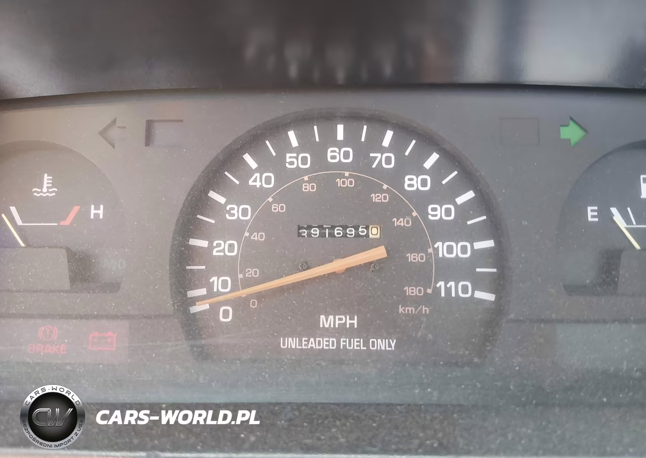 1989 Toyota Pickup 1-2 Ton Sht Wheelbase Dlx VIN:JT4RN01P2K4016524 - 6
