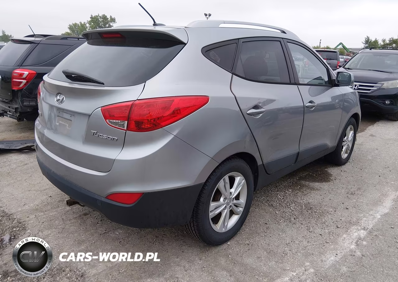 2011 Hyundai Tucson Gls VIN:KM8JU3ACXBU273795 - 4