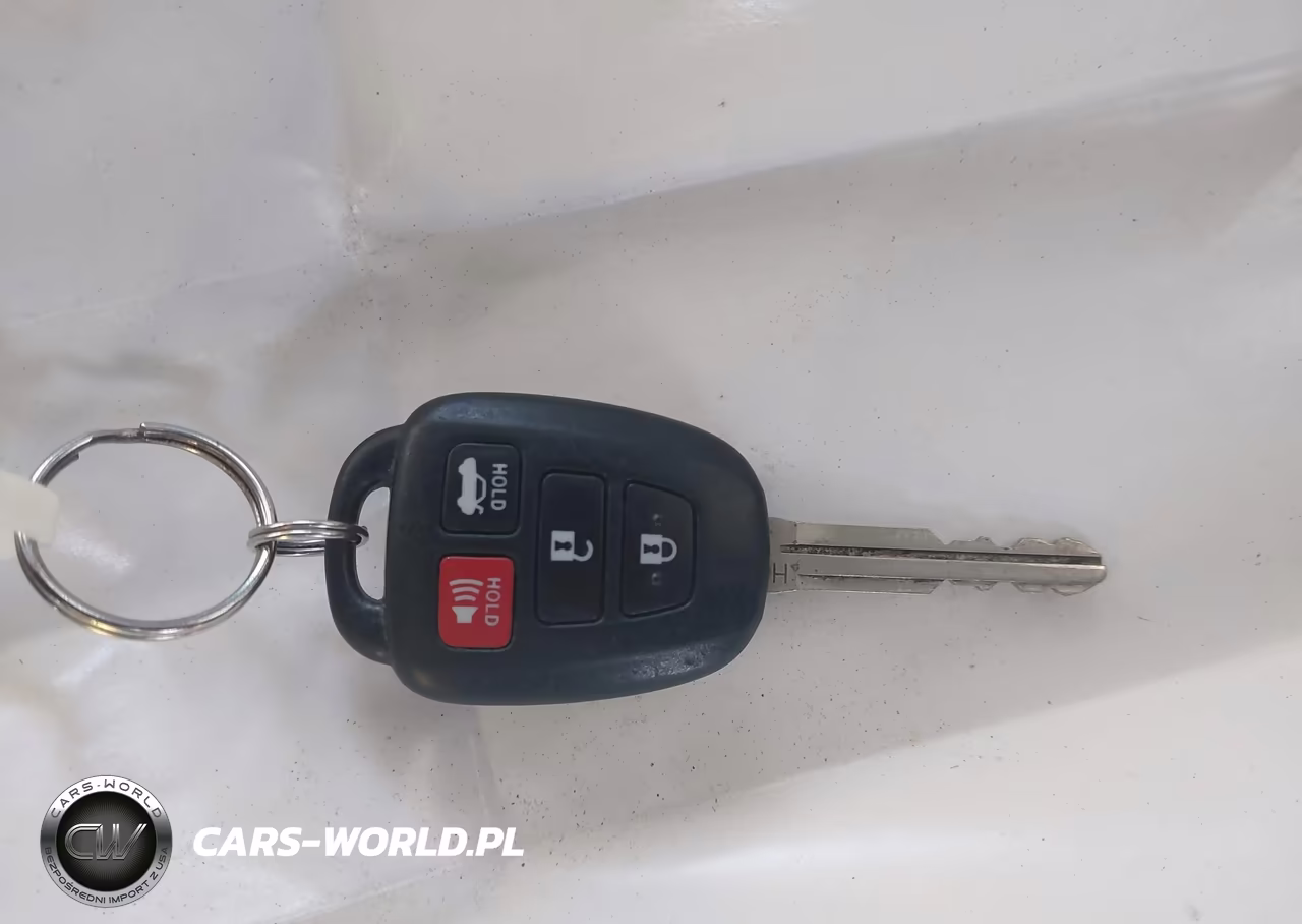 2016 Toyota Corolla S Plus VIN:5YFBURHE9GP477124 - 11