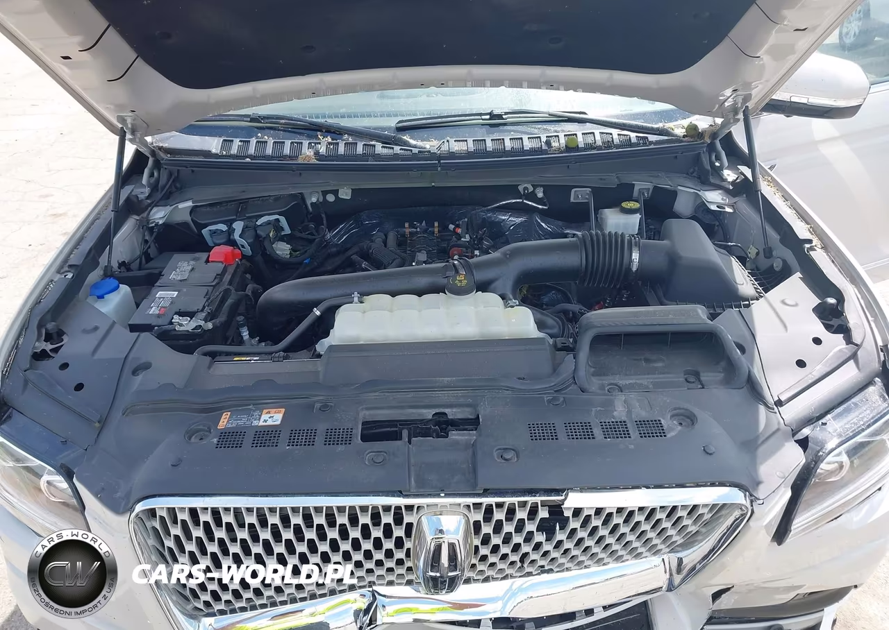 2024 Lincoln Navigator Reserve VIN:5LMJJ2LG7REL02612 - 10