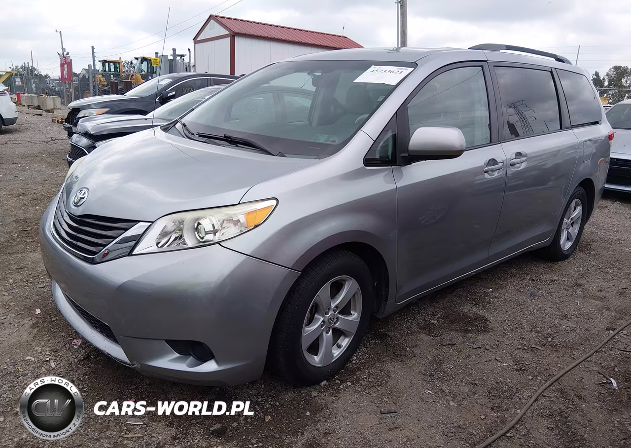 2011 Toyota Sienna Le V6 VIN:5TDKK3DC1BS172949 - 2