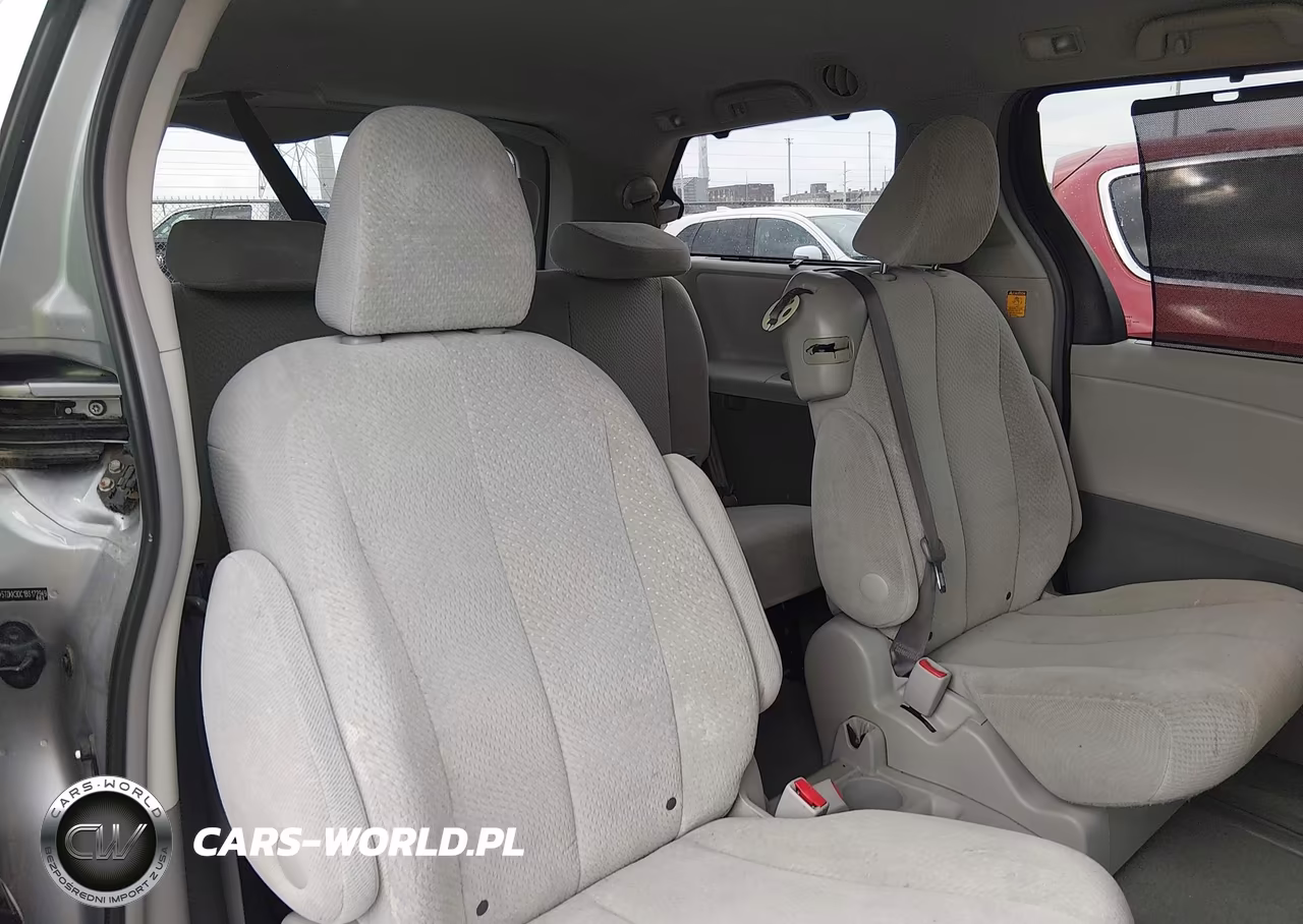 2011 Toyota Sienna Le V6 VIN:5TDKK3DC1BS172949 - 8