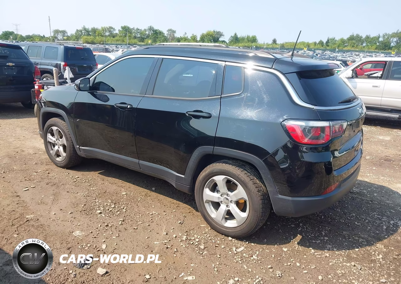 2018 Jeep Compass Latitude Fwd VIN:3C4NJCBB1JT285931 - 3
