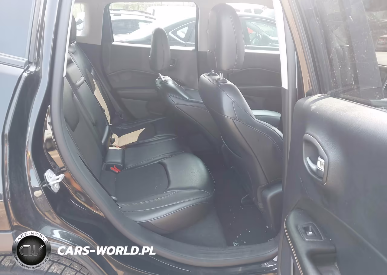 2018 Jeep Compass Latitude Fwd VIN:3C4NJCBB1JT285931 - 8
