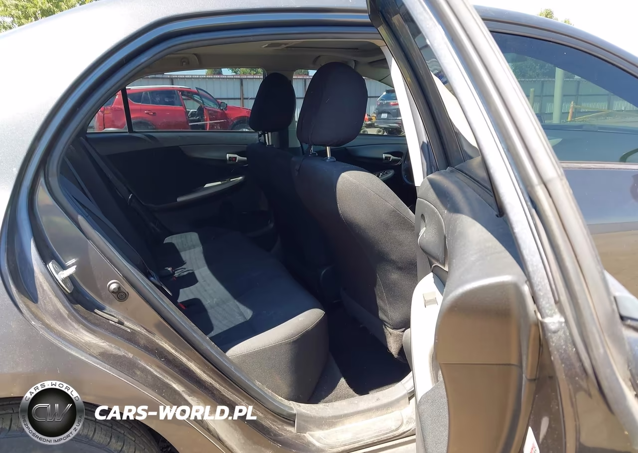 2010 Toyota Corolla S VIN:2T1BU4EE6AC533793 - 8