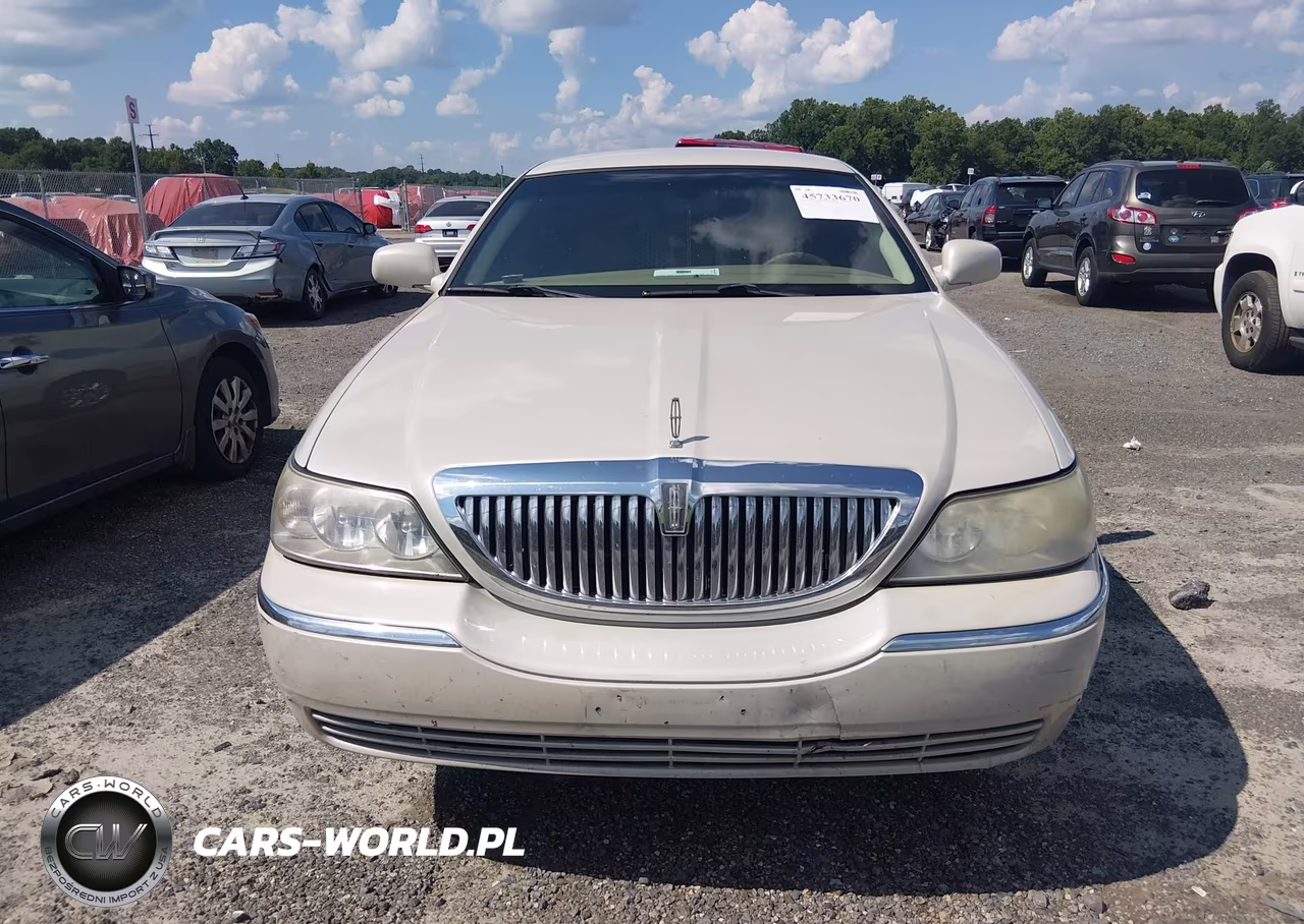 2006 Lincoln Town Car Signature VIN:1LNHM81W86Y611490 - 12