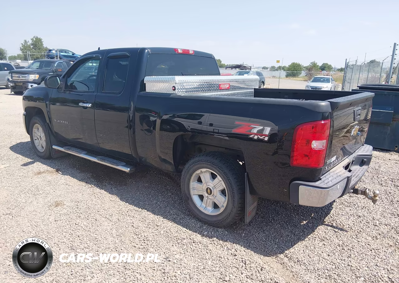 2010 Chevrolet Silverado 1500 Lt VIN:1GCSKSE32AZ297187 - 3