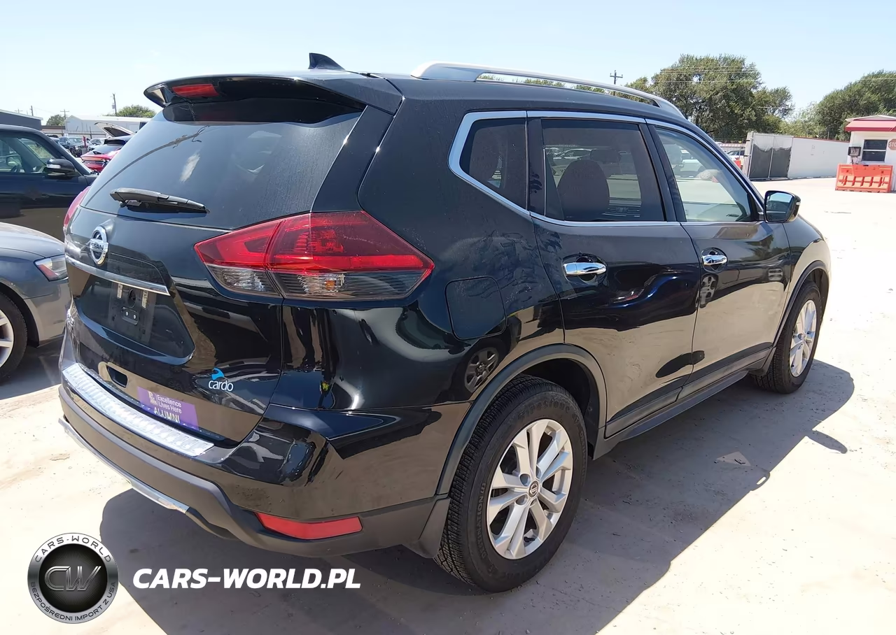 2018 Nissan Rogue S VIN:5N1AT2MT8JC784810 - 4