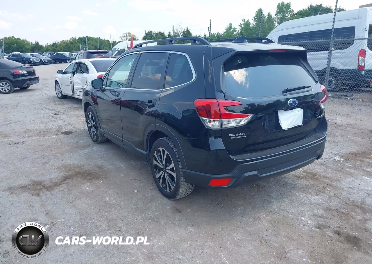 2024 Subaru Forester Limited VIN:JF2SKALC5RH437152 - 3
