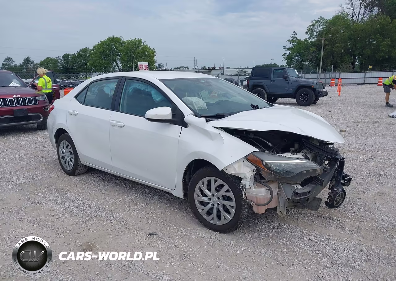 2018 Toyota Corolla Le – zdjęcie 1 z 17