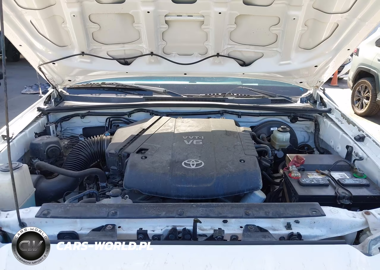 2012 Toyota Tacoma Prerunner V6 VIN:3TMJU4GN2CM138173 - 10