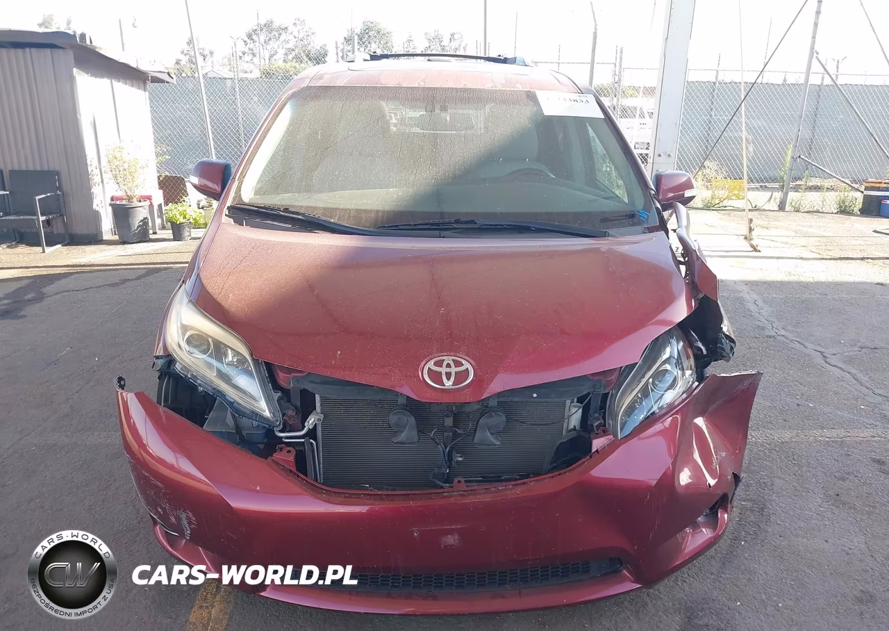 2017 Toyota Sienna Limited Premium 7 Passenger VIN:5TDYZ3DC4HS810836 - 12