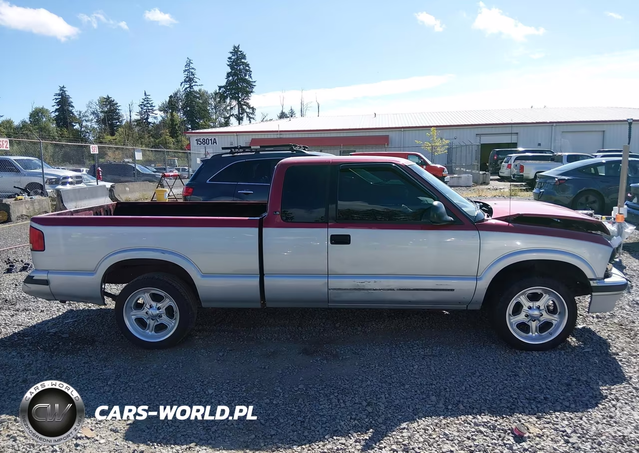 1994 Chevrolet S Truck S10 VIN:1GCCS1948R8233044 - 14