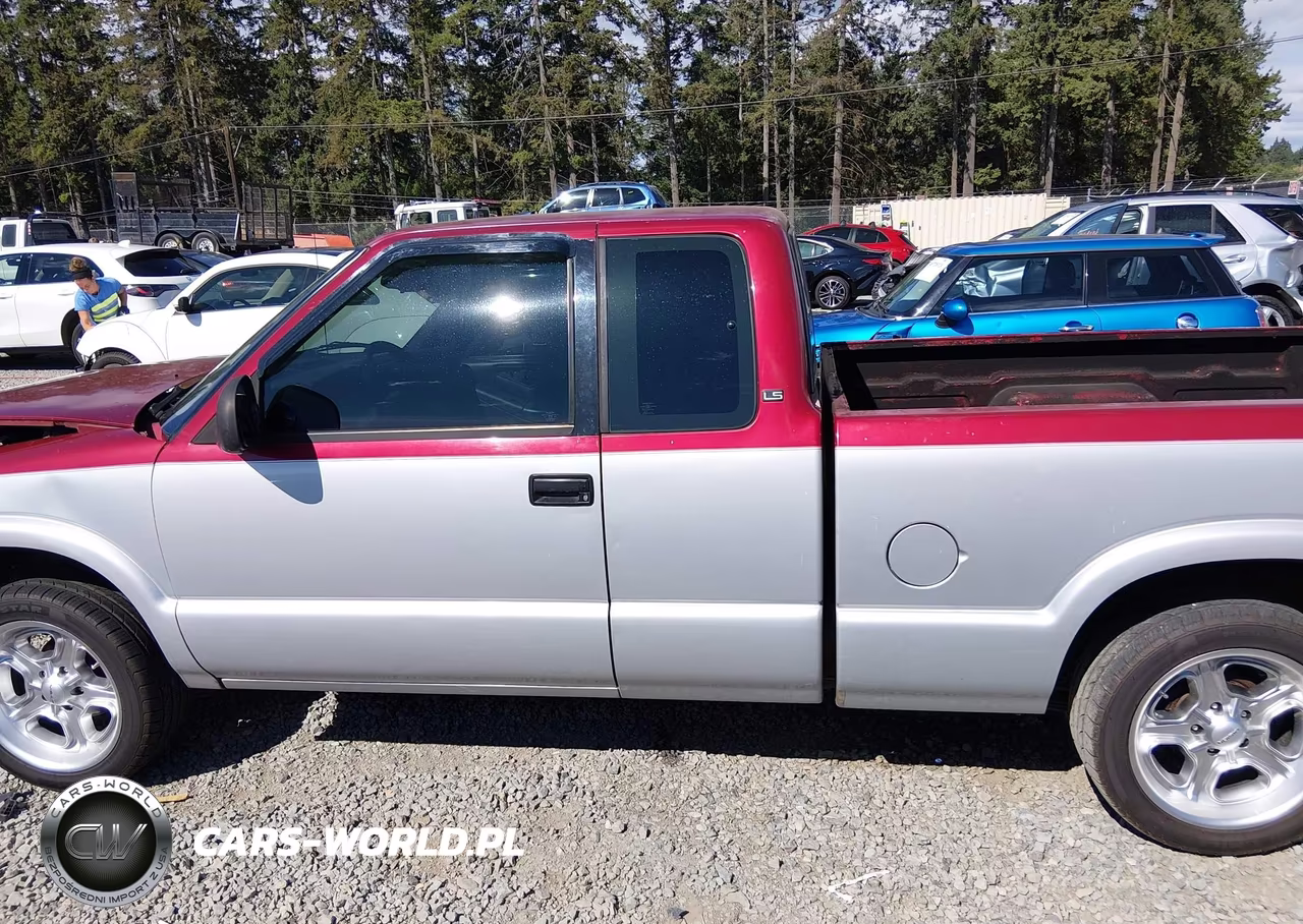 1994 Chevrolet S Truck S10 VIN:1GCCS1948R8233044 - 15