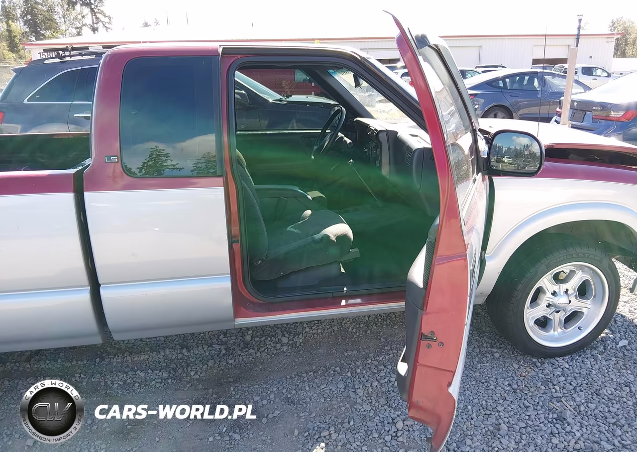 1994 Chevrolet S Truck S10 VIN:1GCCS1948R8233044 - 5