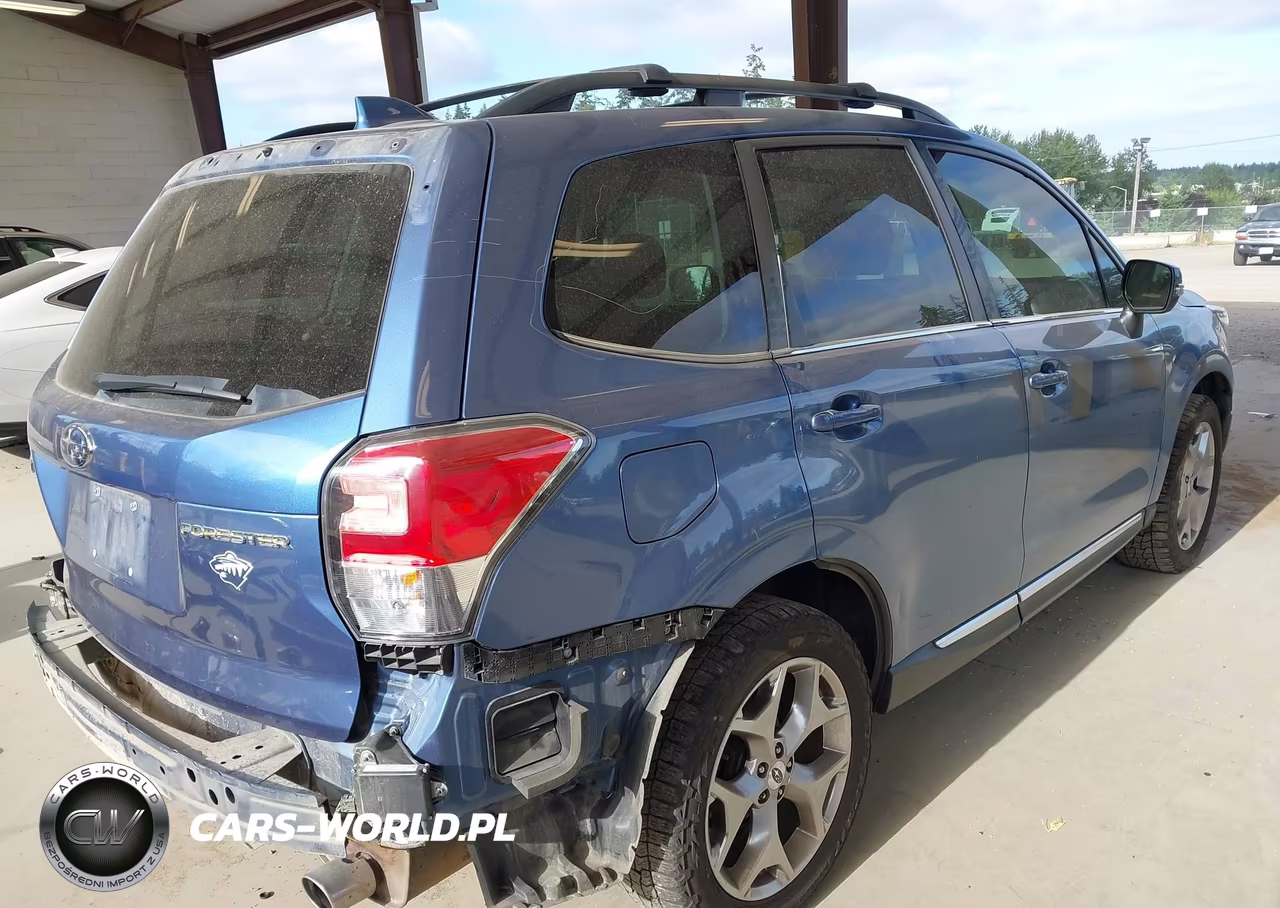 2018 Subaru Forester 2.5I Touring VIN:JF2SJAWC3JH482156 - 4