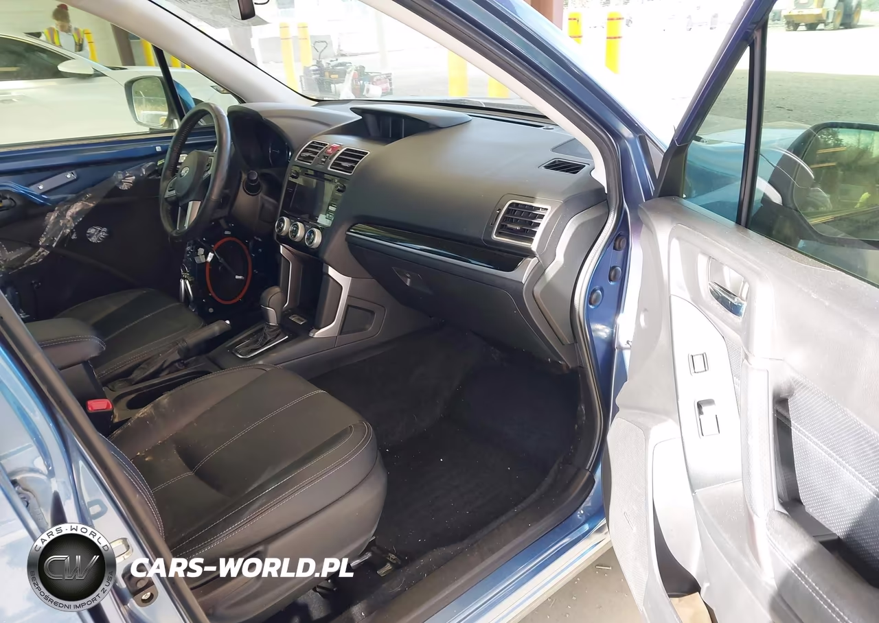 2018 Subaru Forester 2.5I Touring VIN:JF2SJAWC3JH482156 - 5