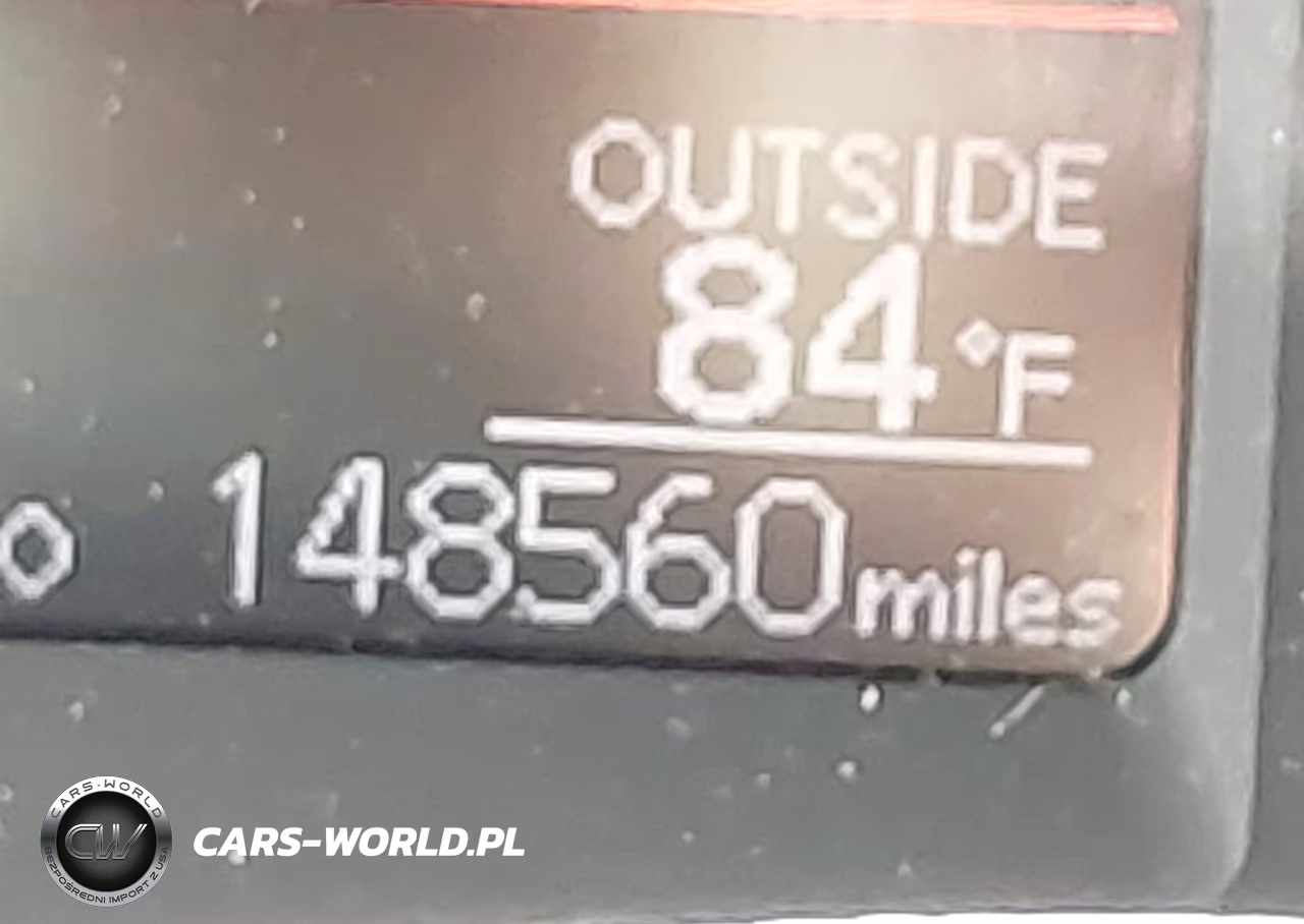 2018 Toyota Corolla Le VIN:5YFBURHE3JP775515 - 16