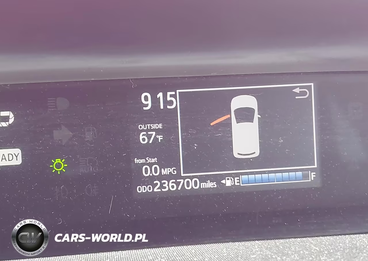 2018 Toyota Prius C One VIN:JTDKDTB39J1602591 - 16