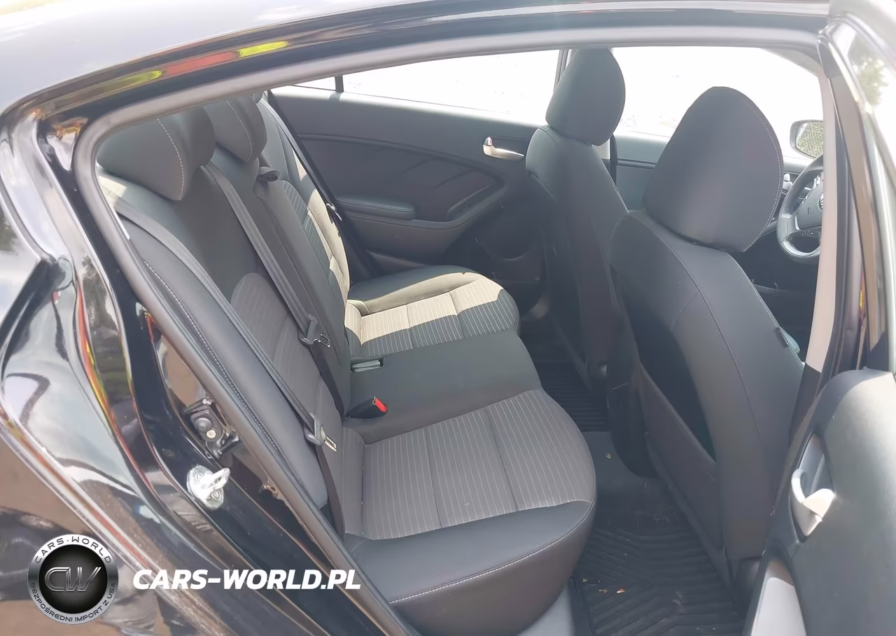 2018 Kia Forte Lx VIN:3KPFL4A72JE198271 - 8