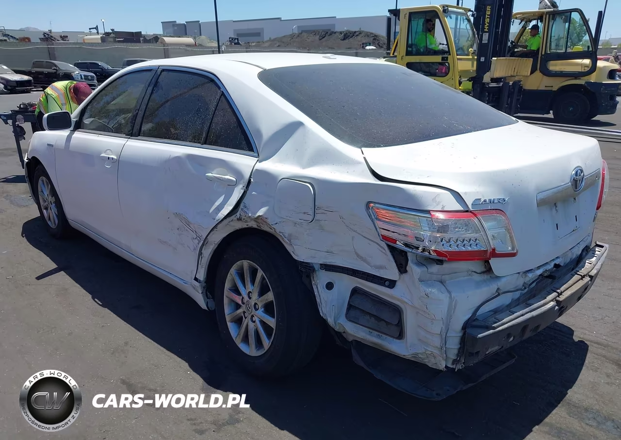 2011 Toyota Camry Hybrid VIN:4T1BB3EKXBU132429 - 3