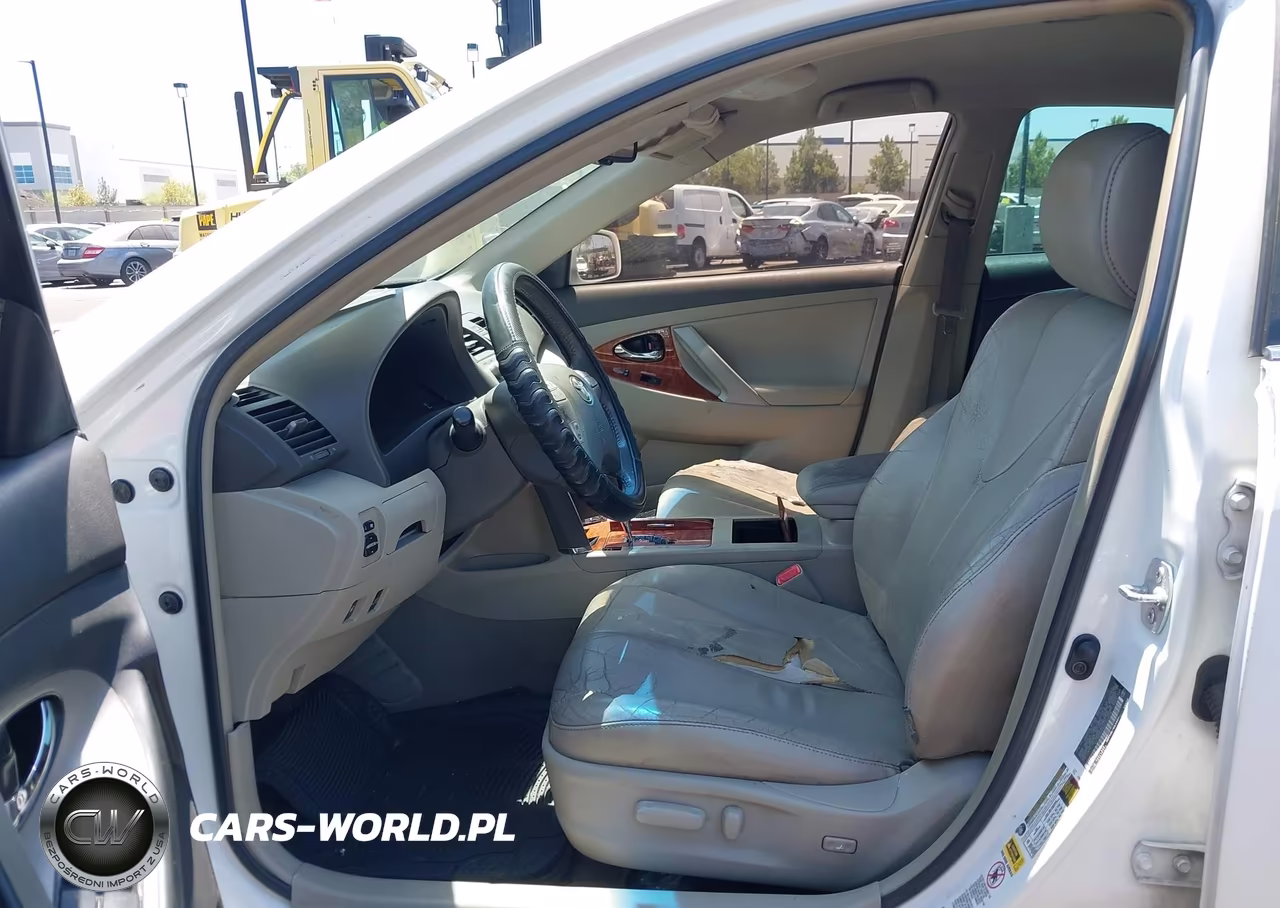 2011 Toyota Camry Hybrid VIN:4T1BB3EKXBU132429 - 5