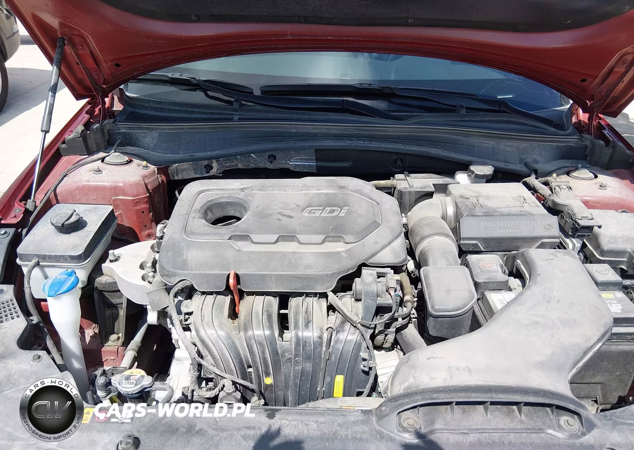 2019 Kia Optima S VIN:5XXGT4L31KG359300 - 10