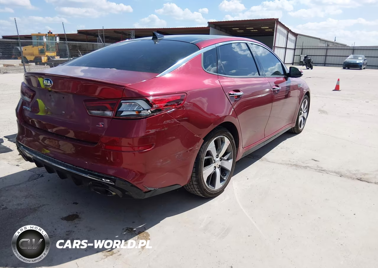 2019 Kia Optima S VIN:5XXGT4L31KG359300 - 4