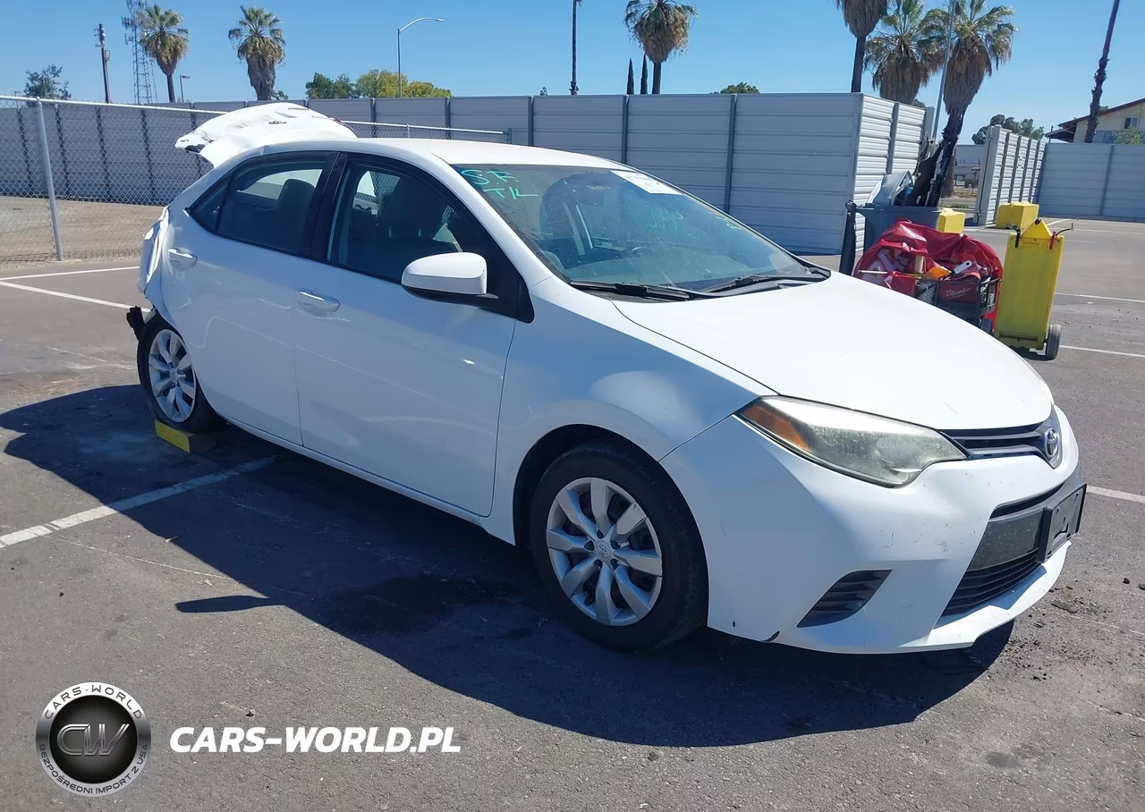 2015 Toyota Corolla Le VIN:5YFBURHE5FP357562 - 1