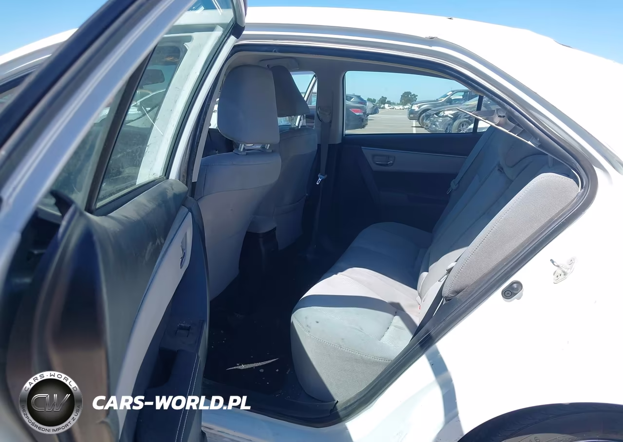 2015 Toyota Corolla Le VIN:5YFBURHE5FP357562 - 8