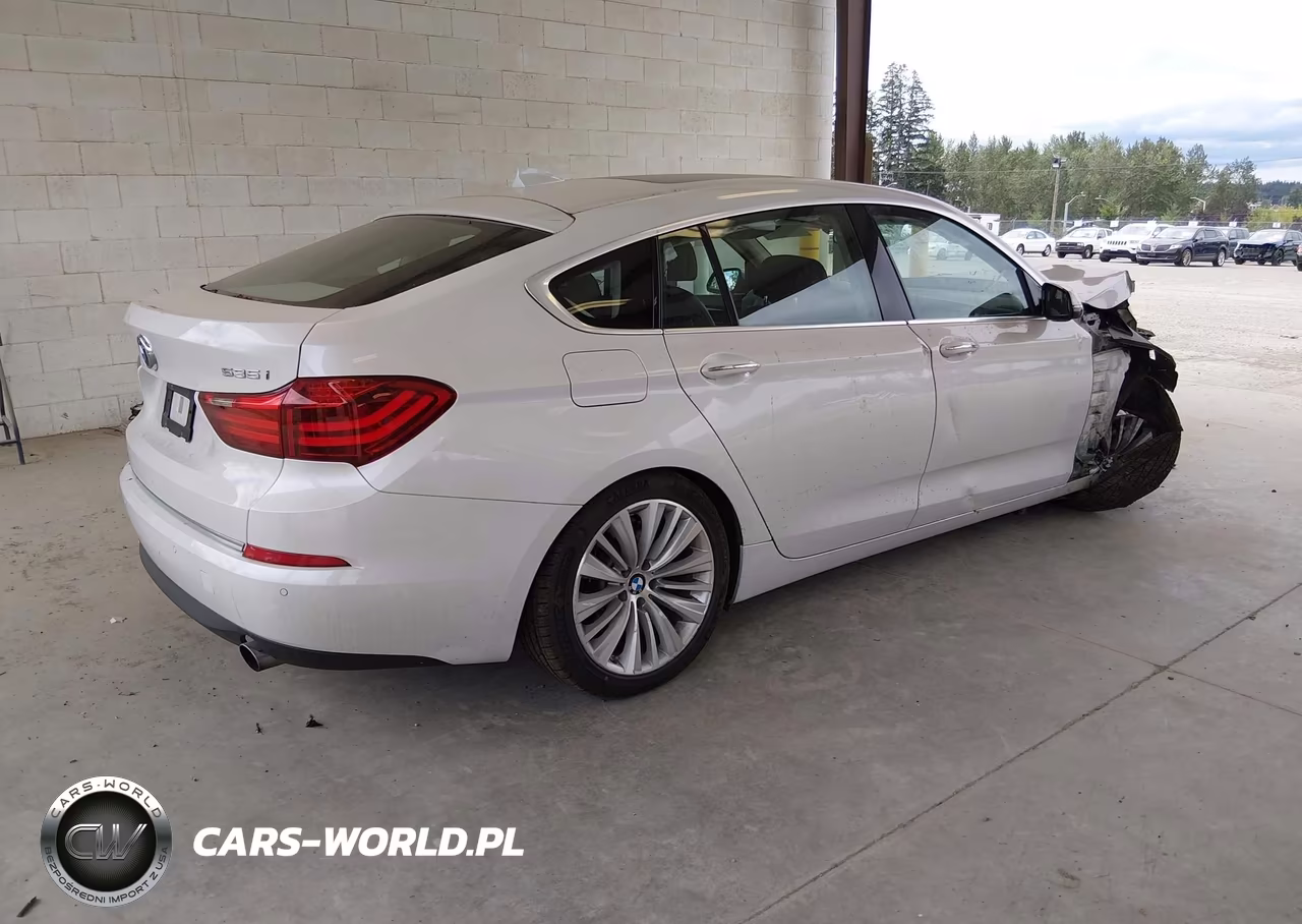 2016 BMW 535I Gran Turismo VIN:WBA5M2C51GGH99365 - 4