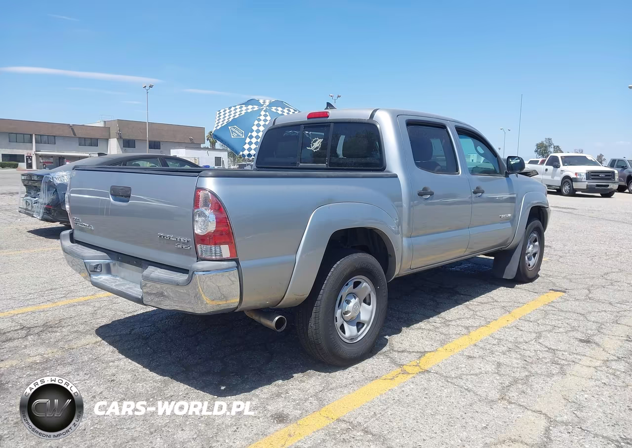 2014 Toyota Tacoma Prerunner VIN:5TFJX4GN3EX031072 - 4