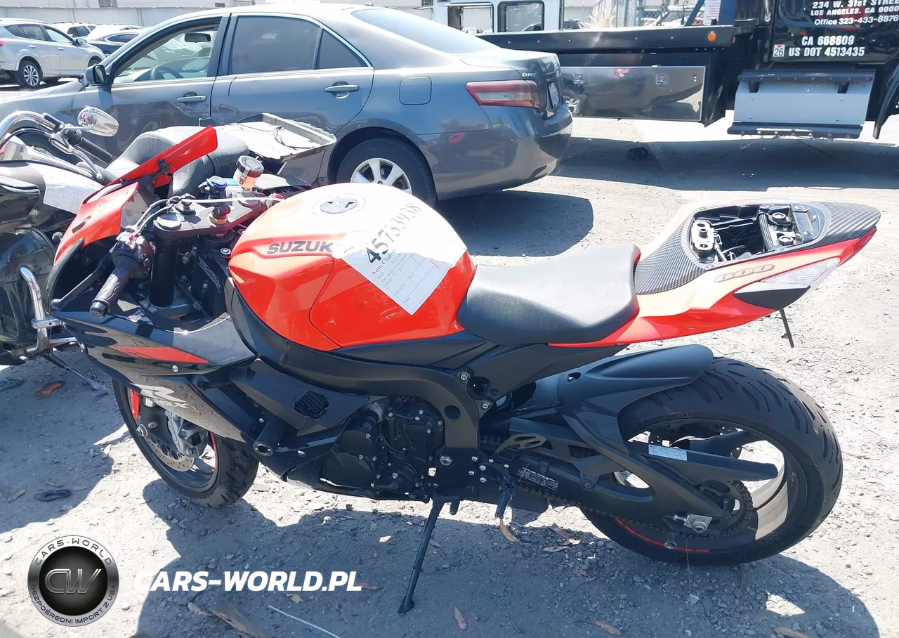2022 Suzuki Gsx-R600 VIN:JS1GN7FA4N7100328 - 13