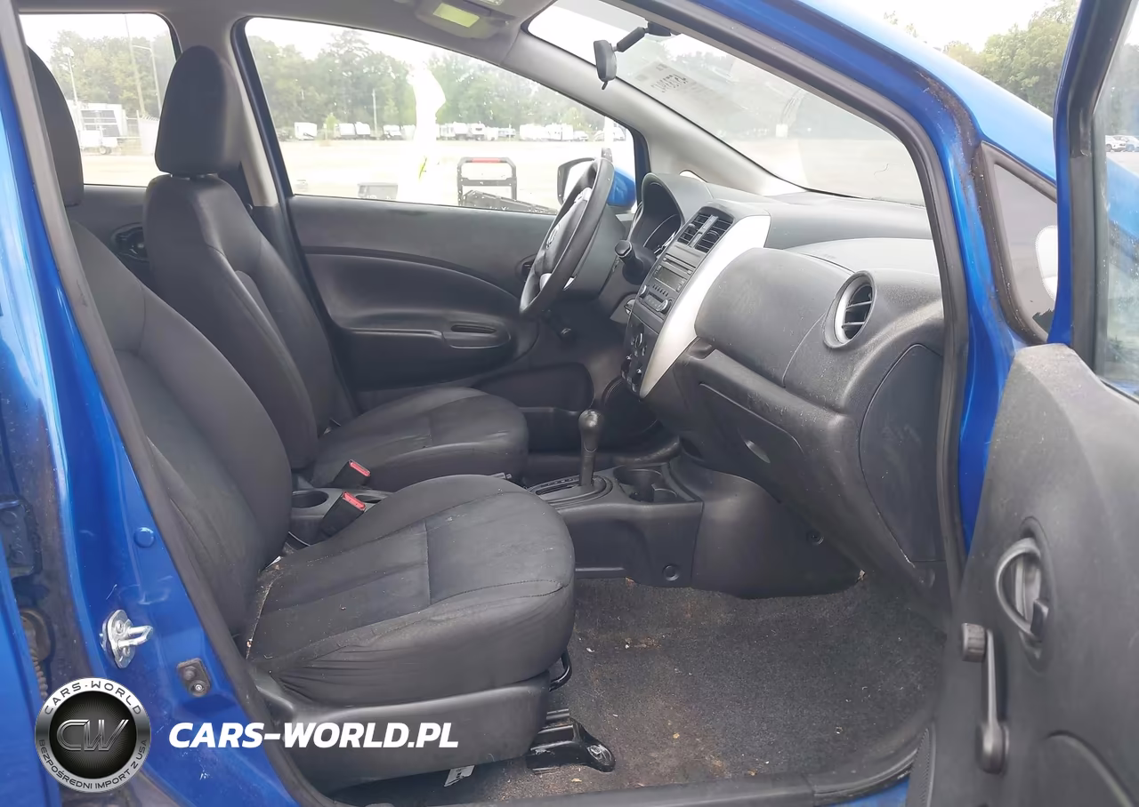 2015 Nissan Versa Note S Plus VIN:3N1CE2CP4FL432639 - 5