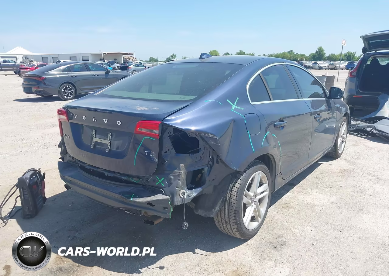 2014 Volvo S60 T5 VIN:YV1612FS0E1287105 - 4