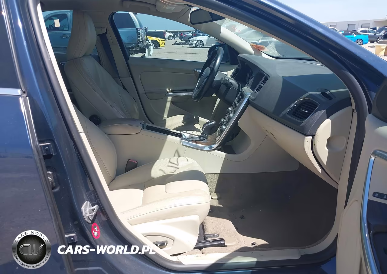 2014 Volvo S60 T5 VIN:YV1612FS0E1287105 - 5