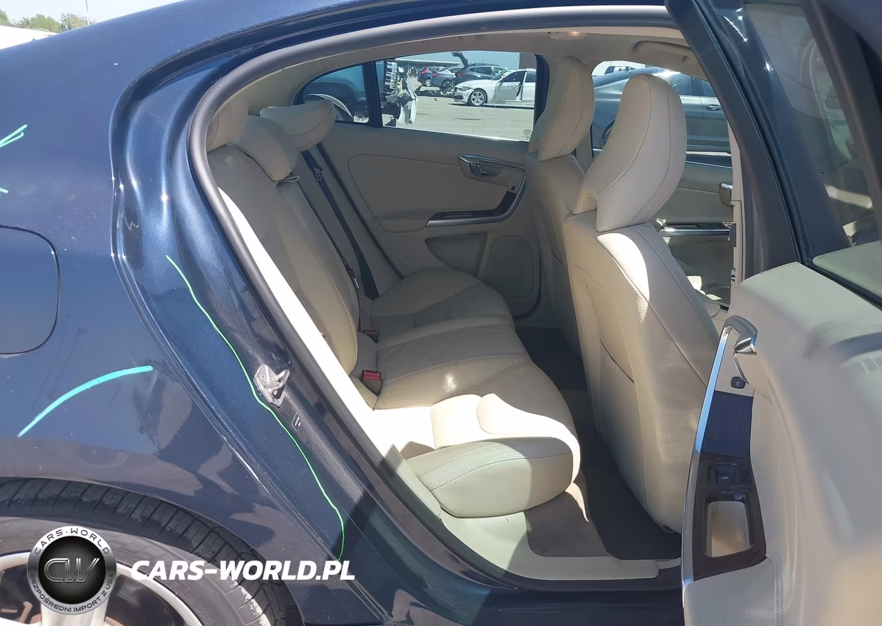 2014 Volvo S60 T5 VIN:YV1612FS0E1287105 - 8