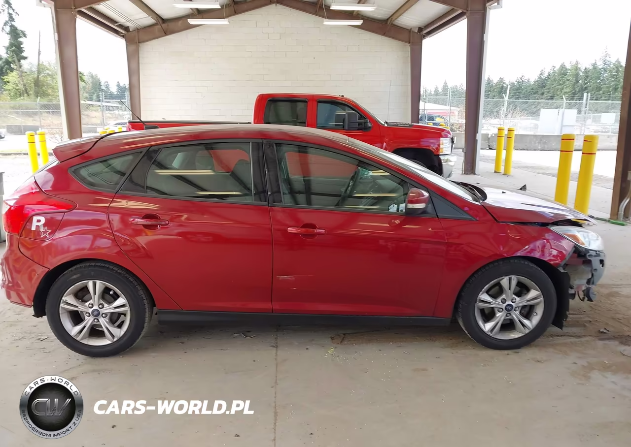 2013 Ford Focus Se VIN:1FADP3K28DL301719 - 14