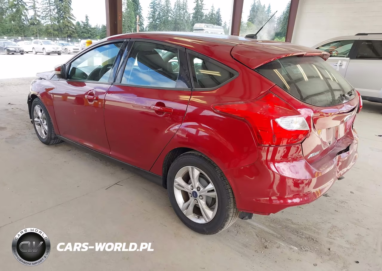 2013 Ford Focus Se VIN:1FADP3K28DL301719 - 3