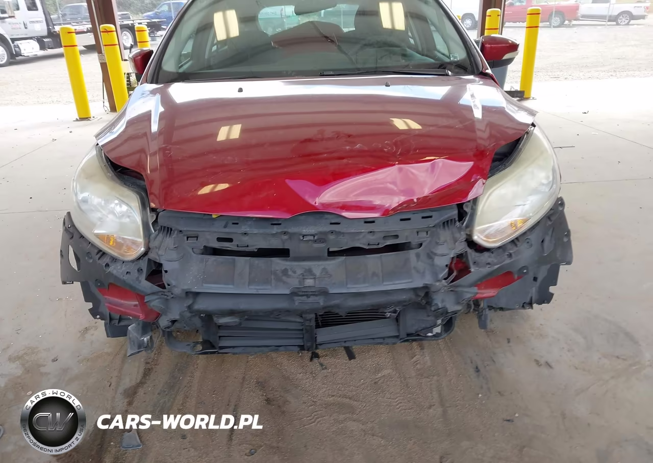 2013 Ford Focus Se VIN:1FADP3K28DL301719 - 6
